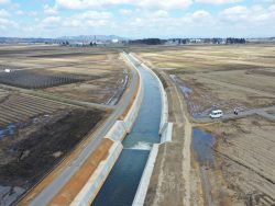 横手西部農業水利事業油川幹線排水路（その２３）工事